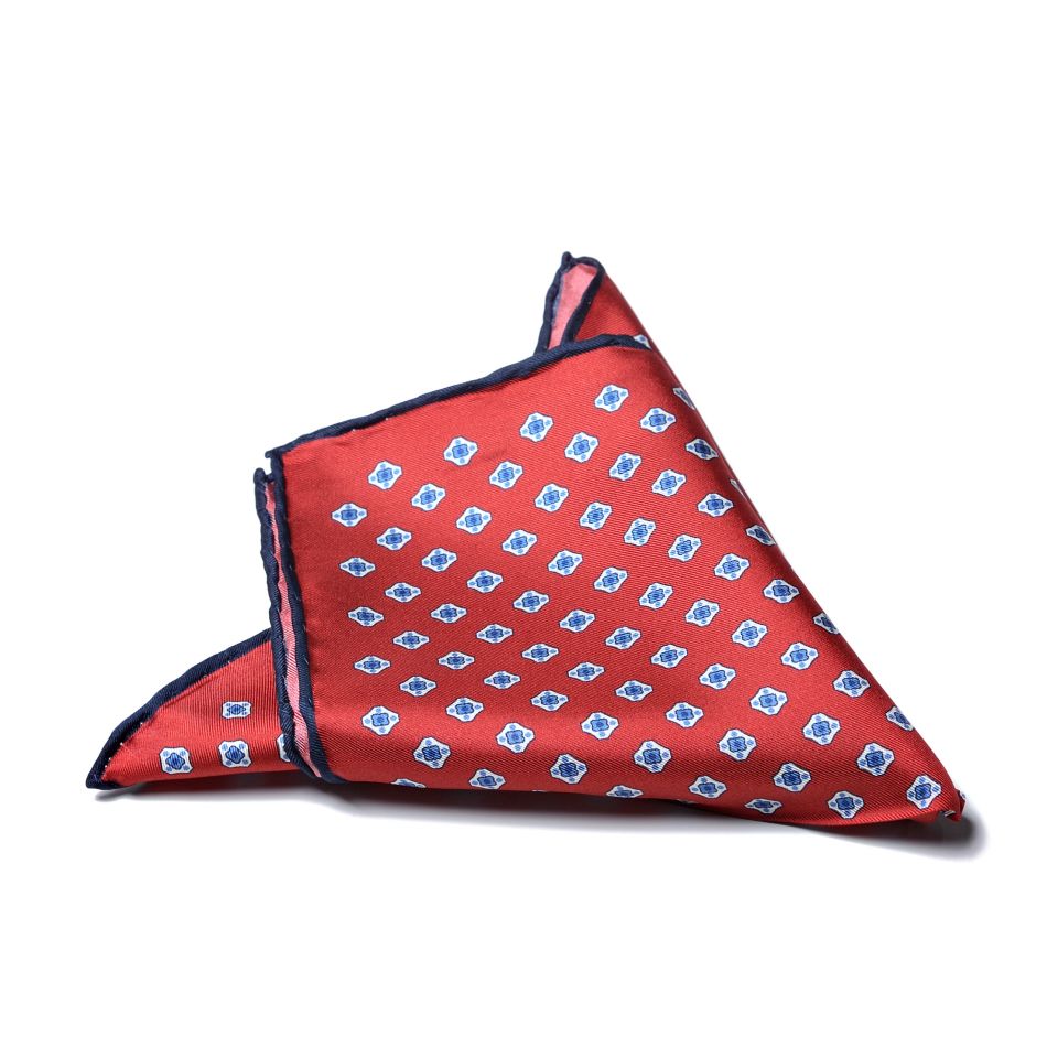 Платок нагрудный в карман красного цвета в бело-синий узор с синей окантовкой (шелк)