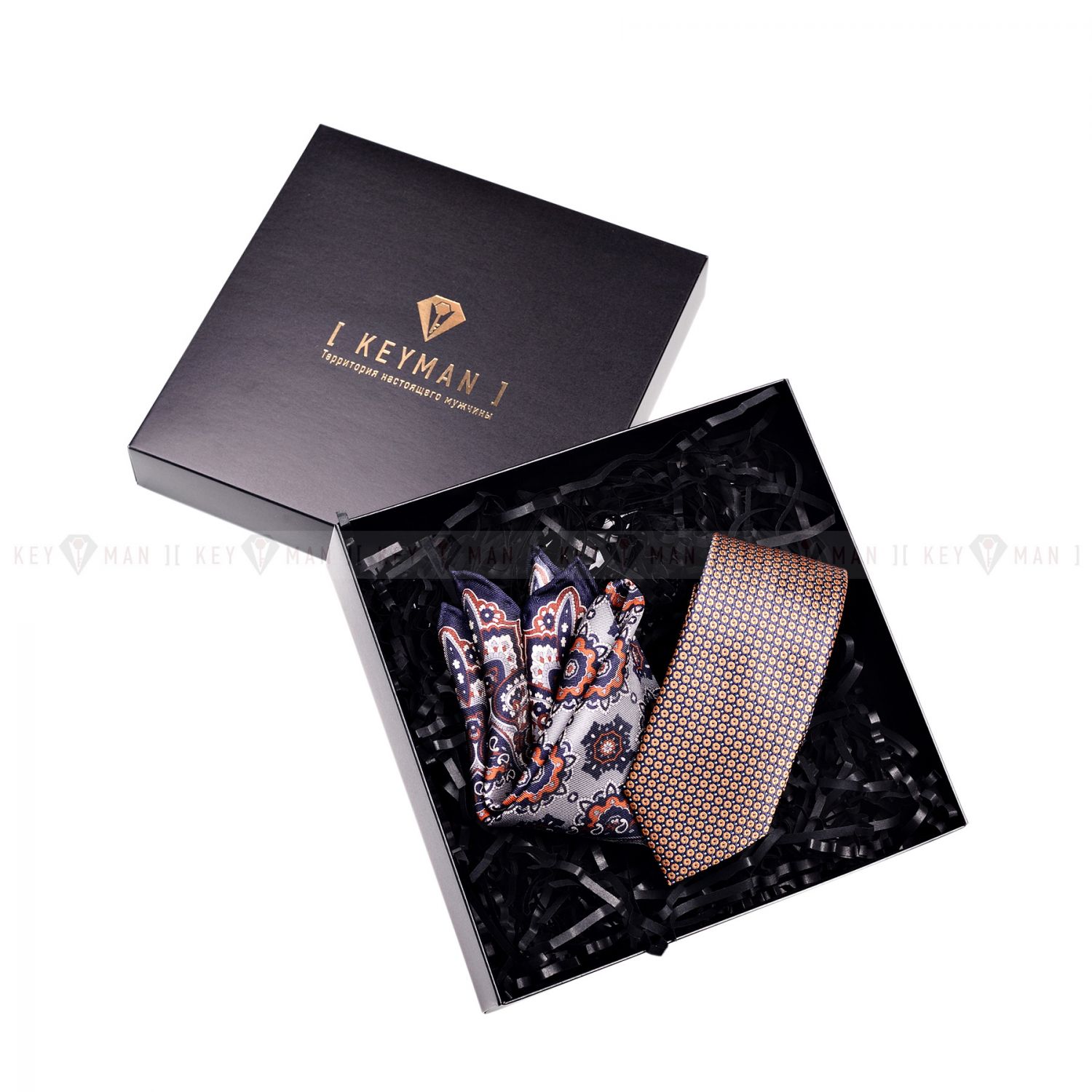 Пример подарочного набора Keyman (фирменная коробочка, галстук, платок)