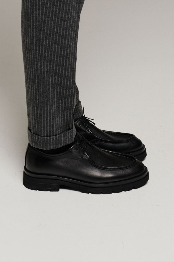 Туфли мужские черные, дизайн "тирольские ботинки"