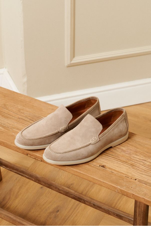 Туфли мужские светло-бежевые замшевые лоферы (summer walk loafers)