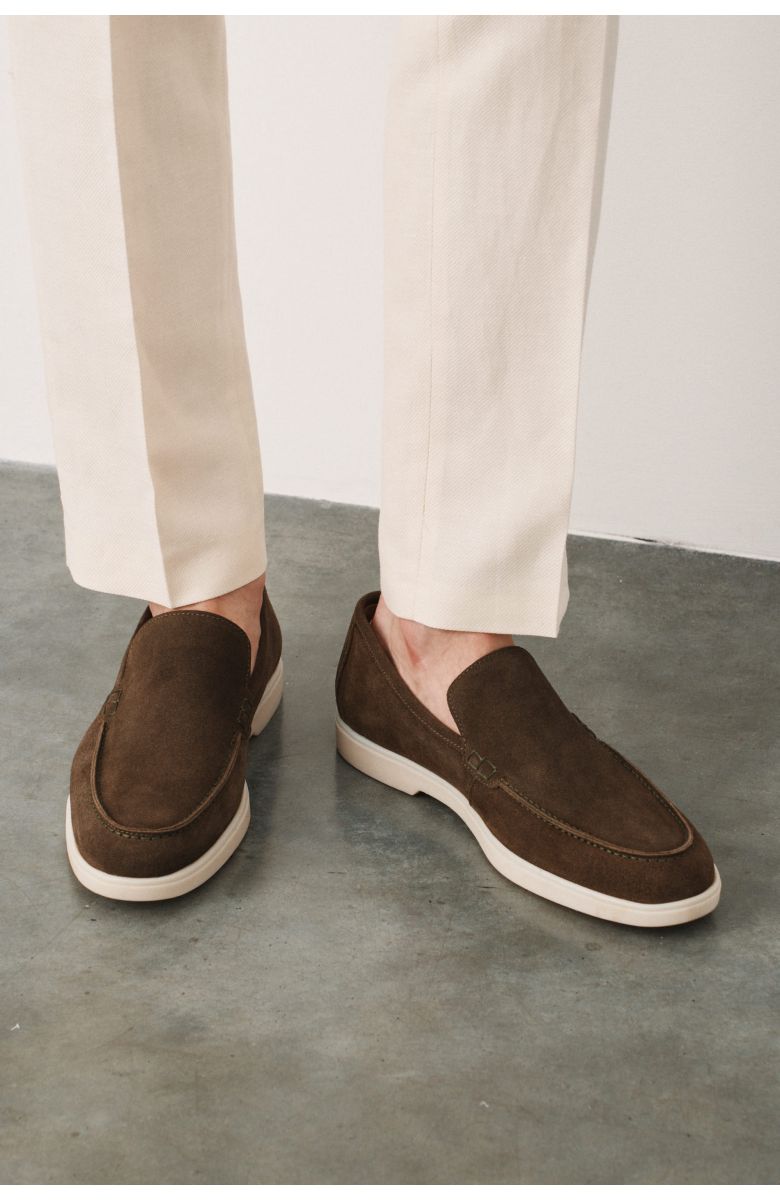 Замшевые лоферы цвета хаки, облегченные (summer walk loafers)