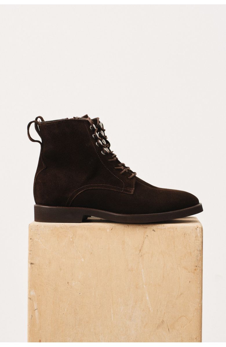Ботинки дерби темно-коричневые замшевые на шнуровке и замке