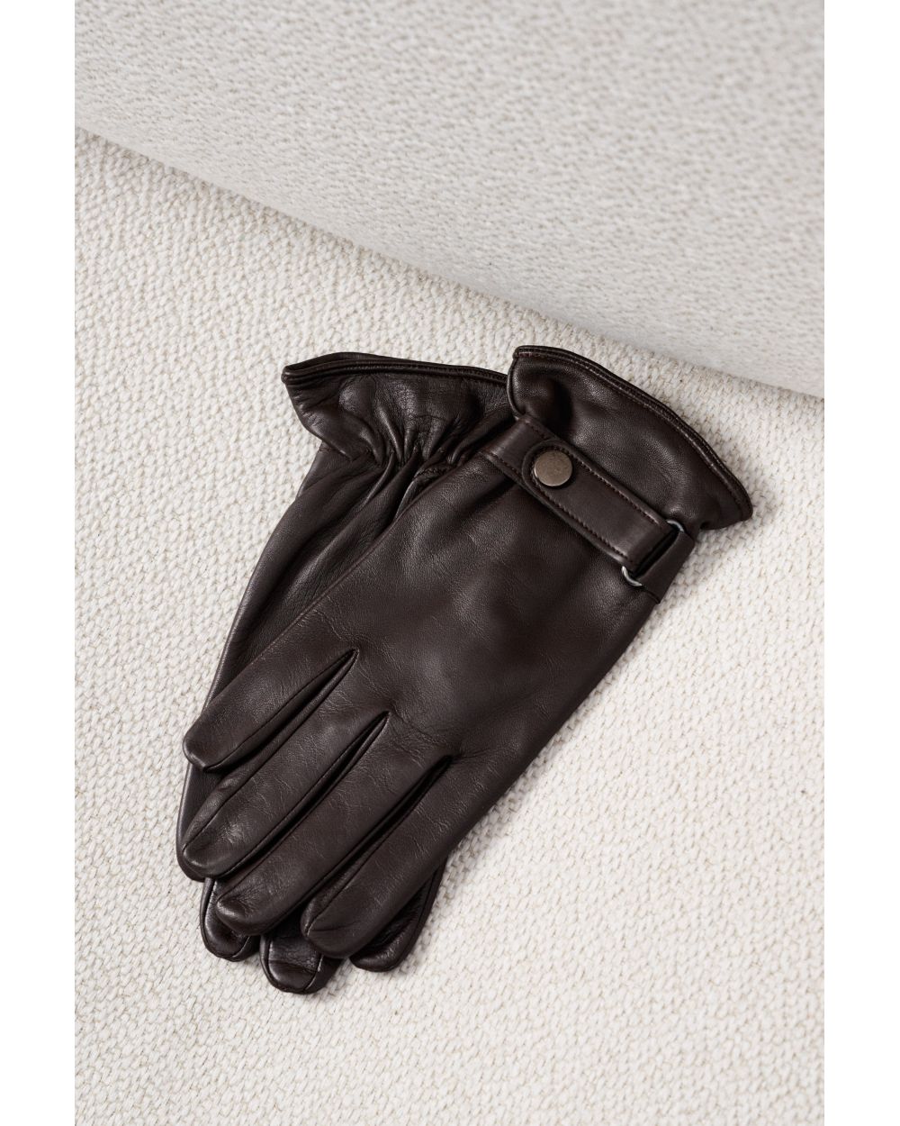 Перчатки мужские кожаные коричневые на резинке с застежкой