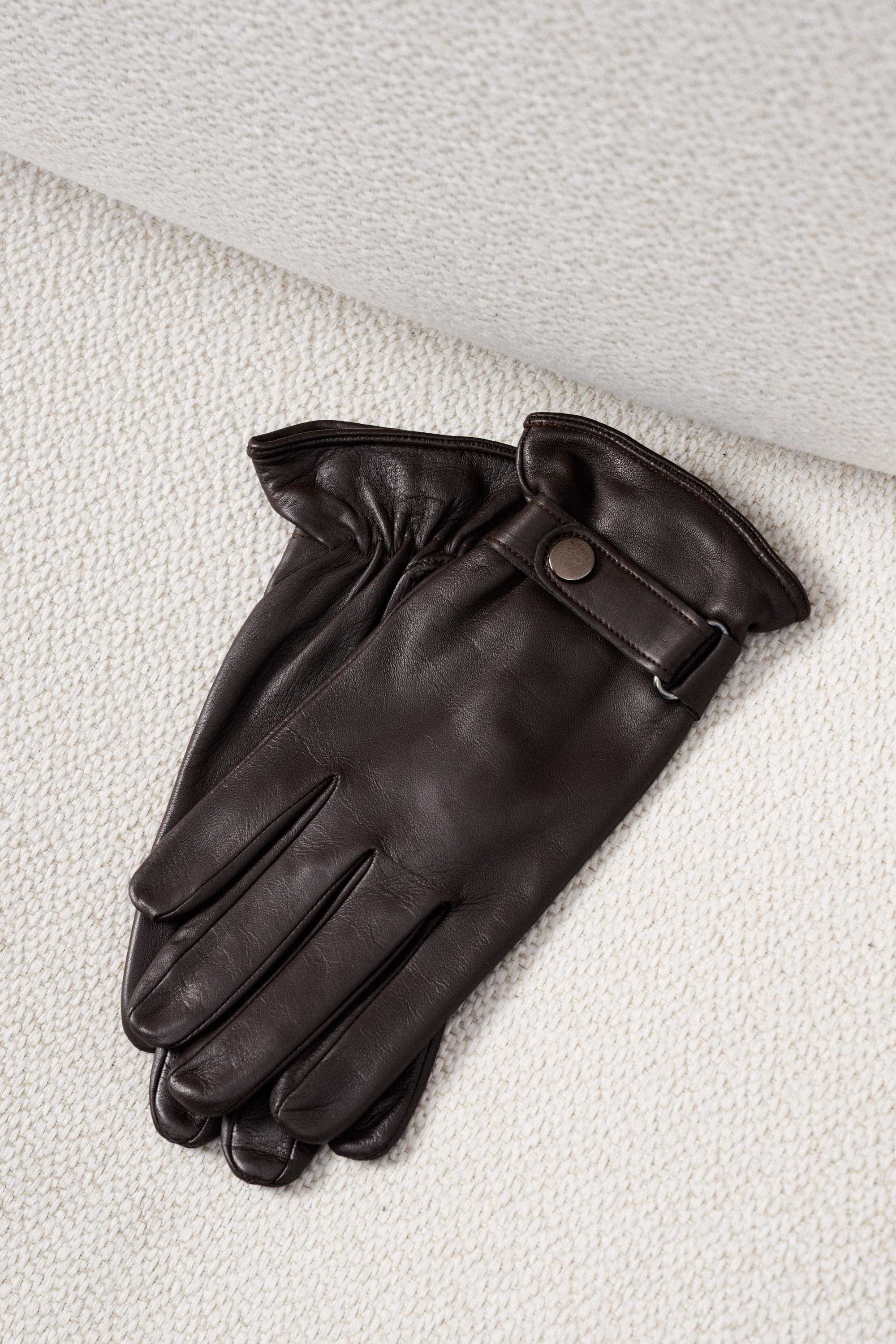Перчатки мужские кожаные коричневые на резинке с застежкой
