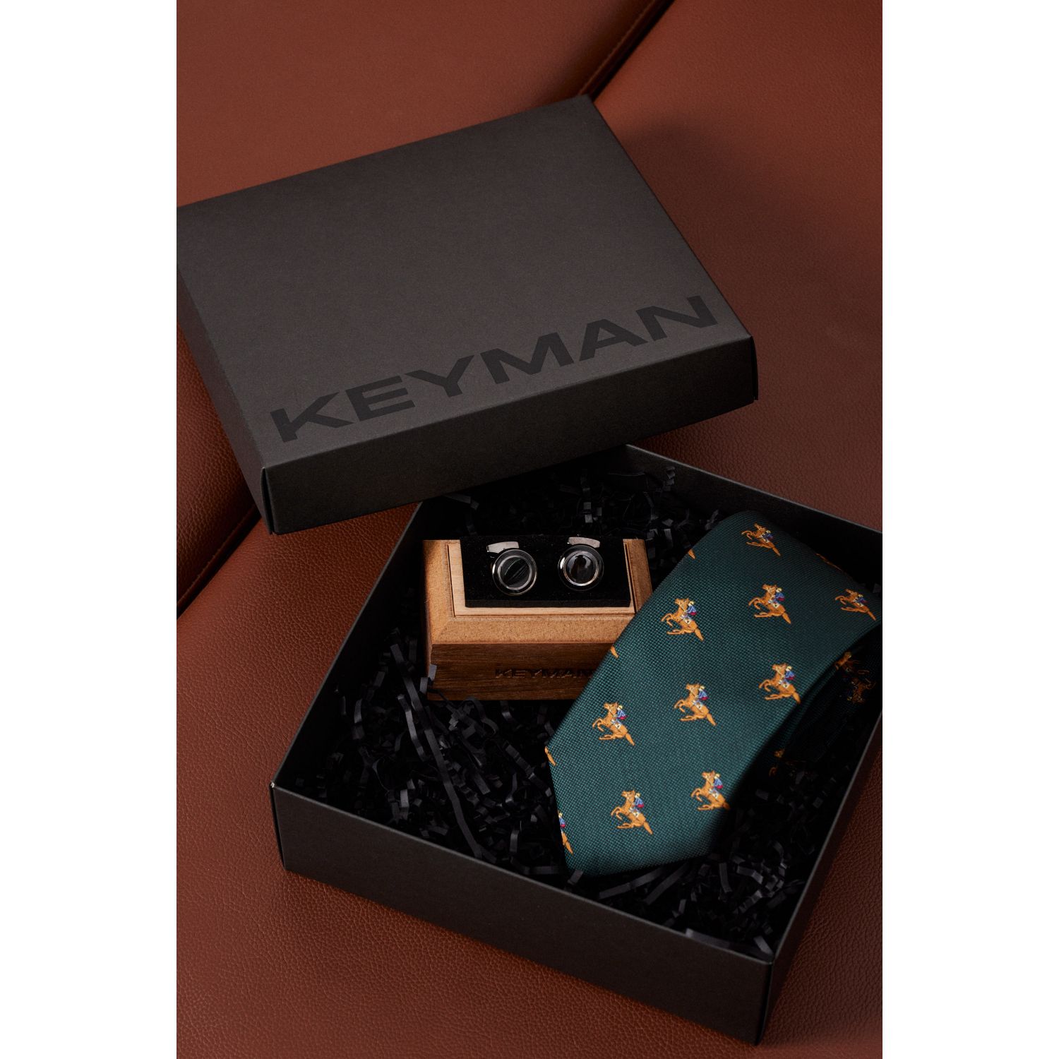 Пример подарочного набора Keyman (фирменная коробочка, галстук и запонки)