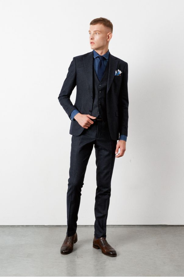 Костюм мужской темно-синий с серыми вкраплениями, тройка, Italian Virgin Wool
