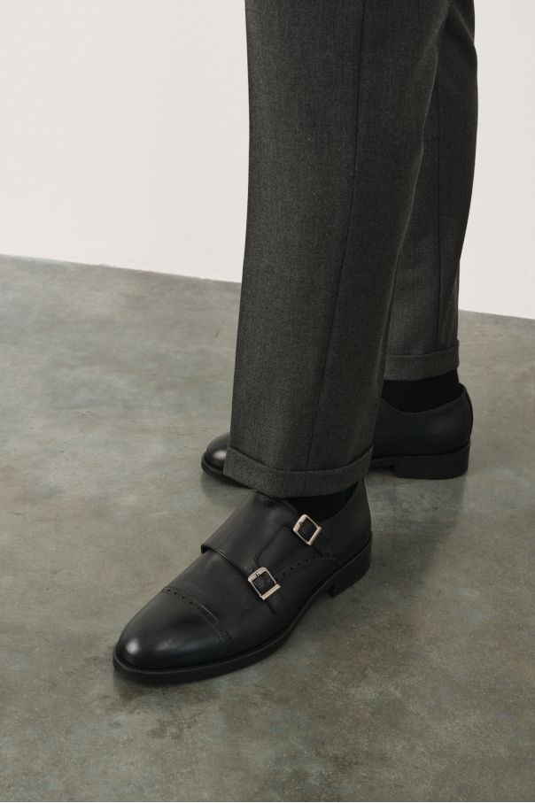 Туфли дабл-монки черные, с декоративным брогированием