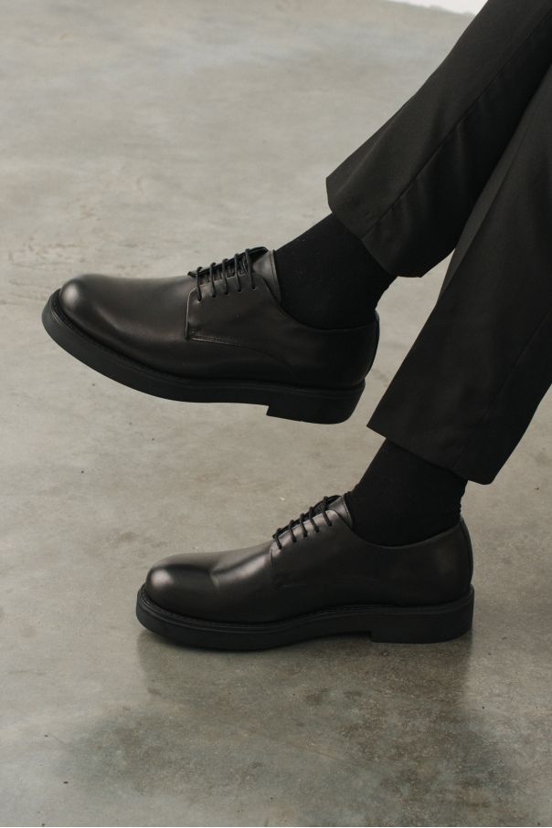 Туфли мужские дерби черные на высокой гладкой подошве