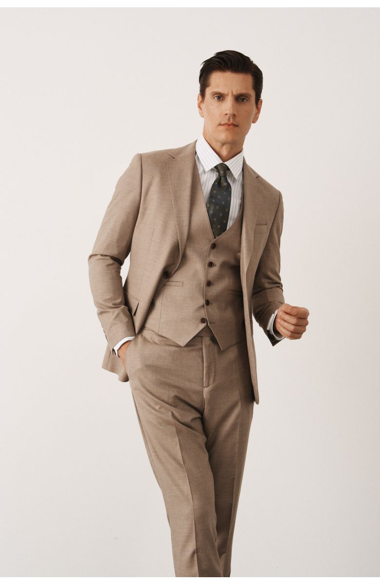Комплект на свадьбу с бежевым костюмом с вертикальной фактурой (костюм, рубашка, обувь, галстук)