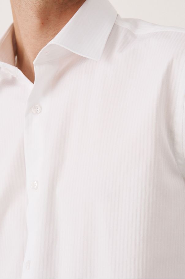 Рубашка белая в сатиновую полоску