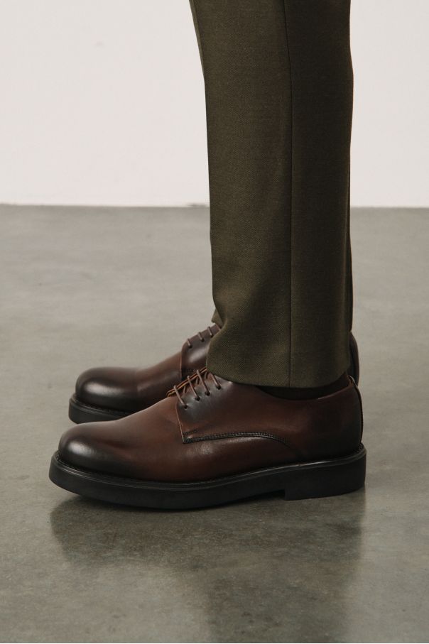 Туфли мужские дерби коричневые на высокой гладкой подошве