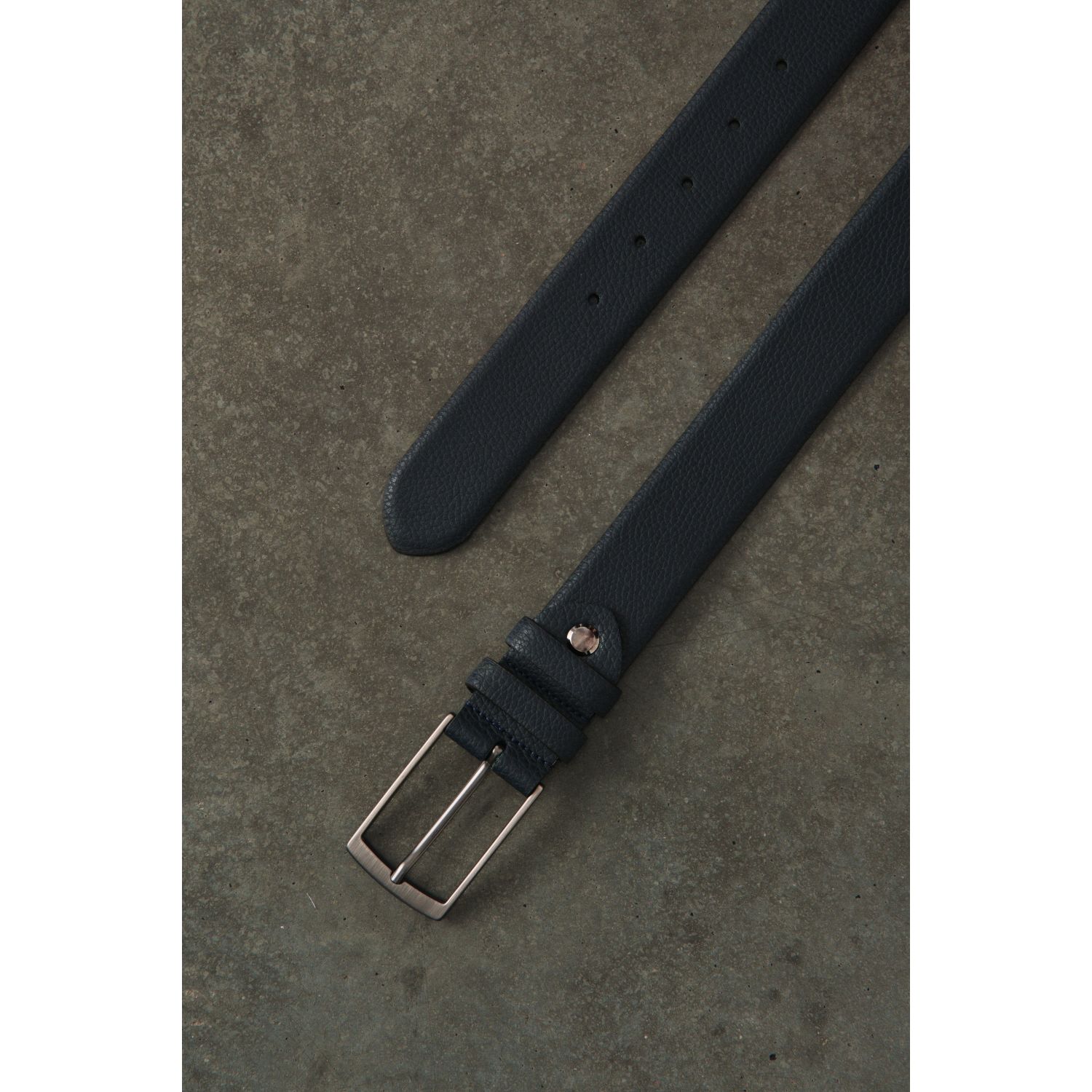 Ремень синий, из кожи флотер