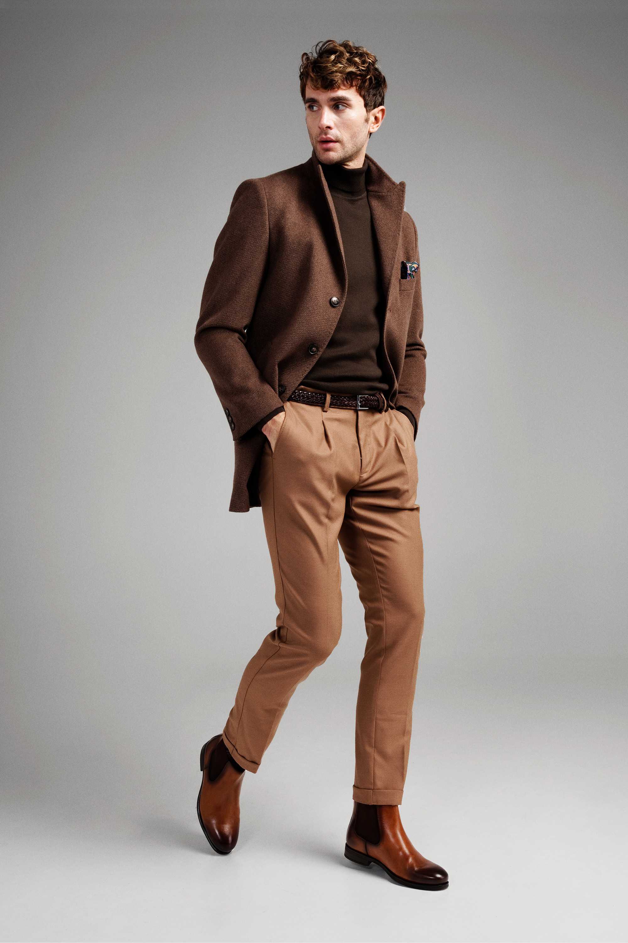 Пальто мужское коричневое меланж, демисезонное, итальянский лацкан